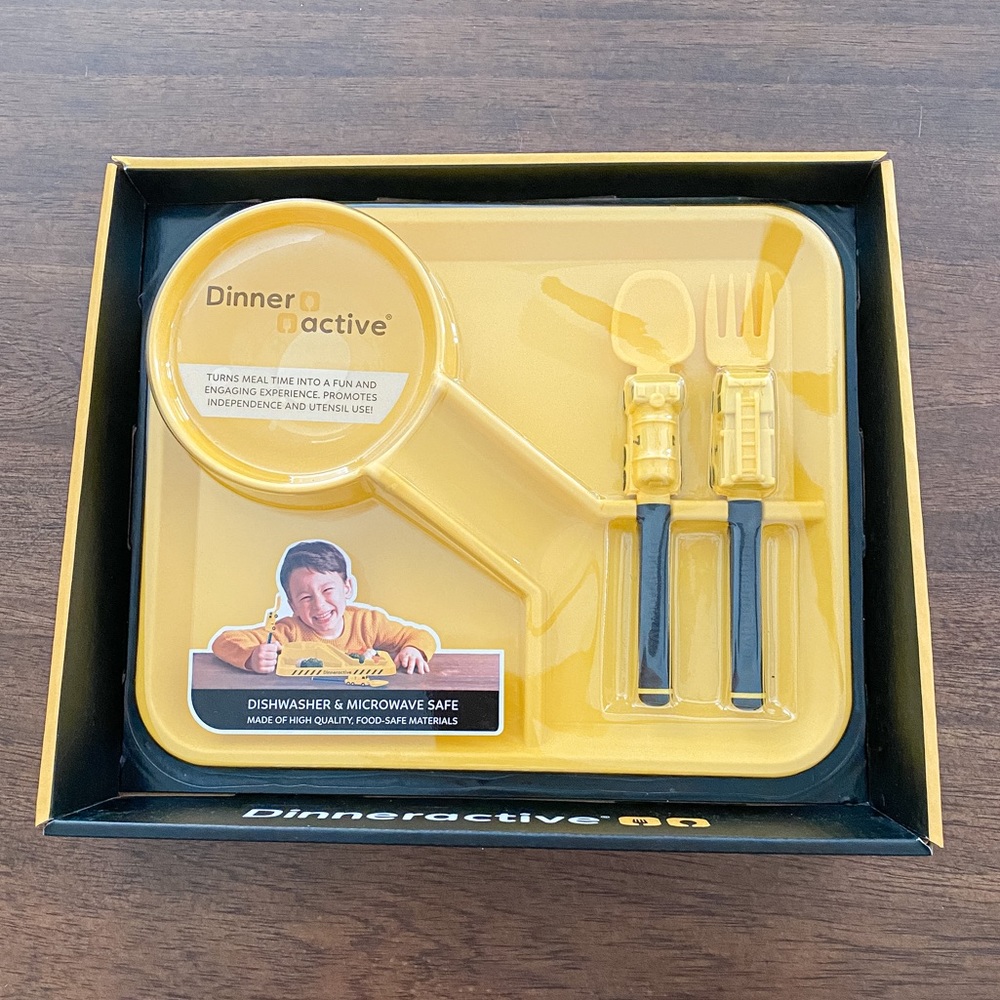 *BRAND NEW * Construction Toddler Dinner/Utensil Set